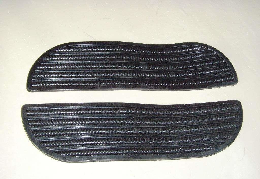 摩（mó）托（tuō）車橡膠踏板墊